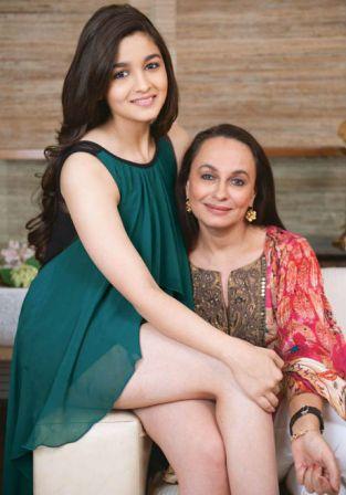 Alia Bhatt With Her Mother Soni Razdan