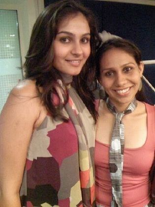 Andrea Jeremiah with younger sister