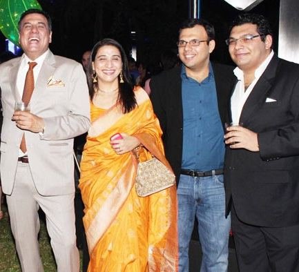 Boman Irani with his family
