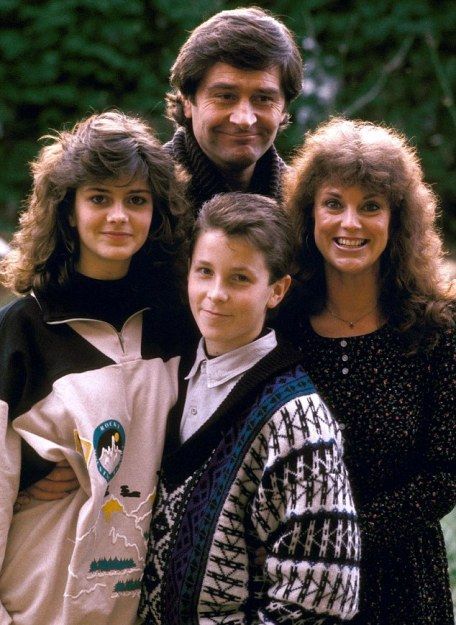 Christian Bale with his parents and sister Louise