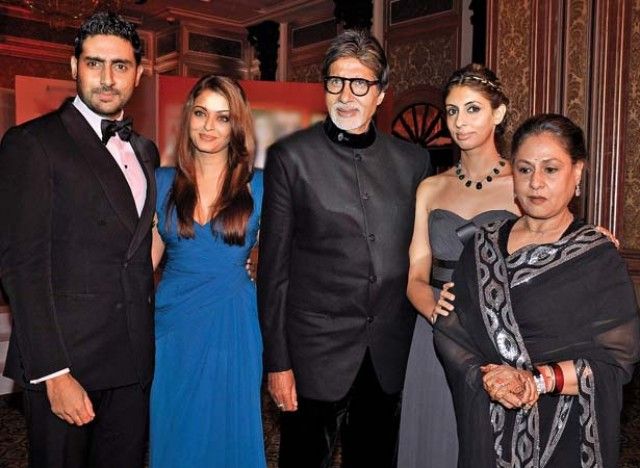 Jaya Bachchan with Her Family