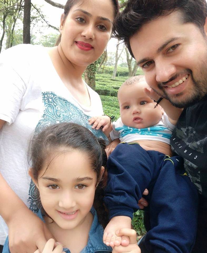 Maisha Dixit with Her Family