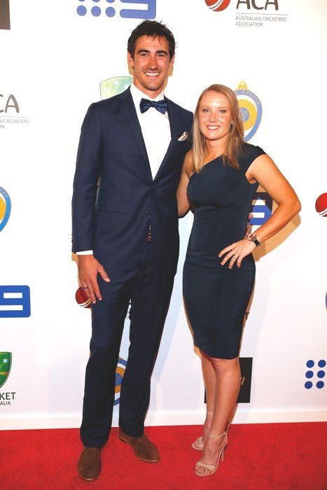 Mitchell Starc with his wife Alyssa Healy