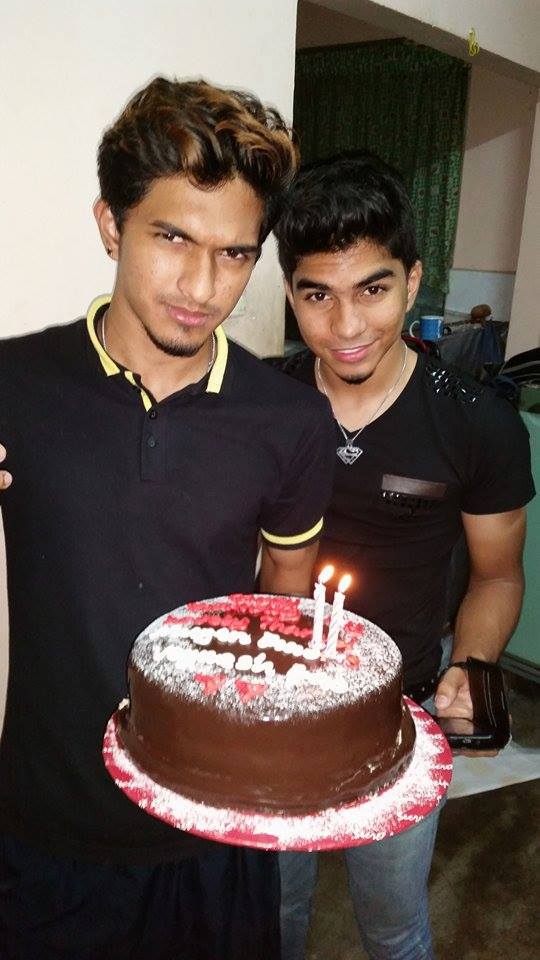 Mugen Rao and his brother