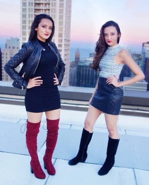 Priyanka Shah (left)with her sister Poonam Shah (right)