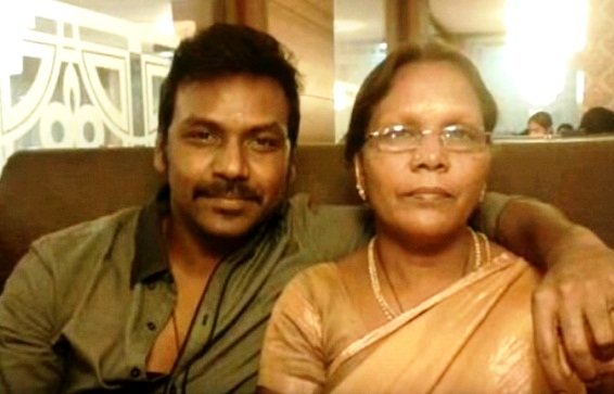 Raghava Lawrence with his mother Kanmani
