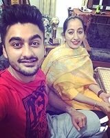 Ravneet Singh mother