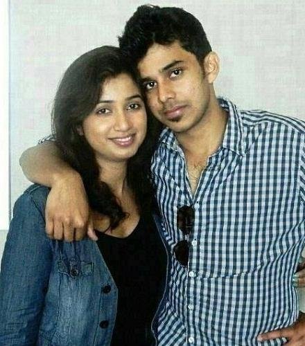shreya-ghoshal-with-her-brother