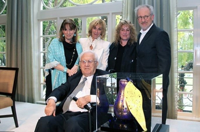 Spielberg with his sisters and father