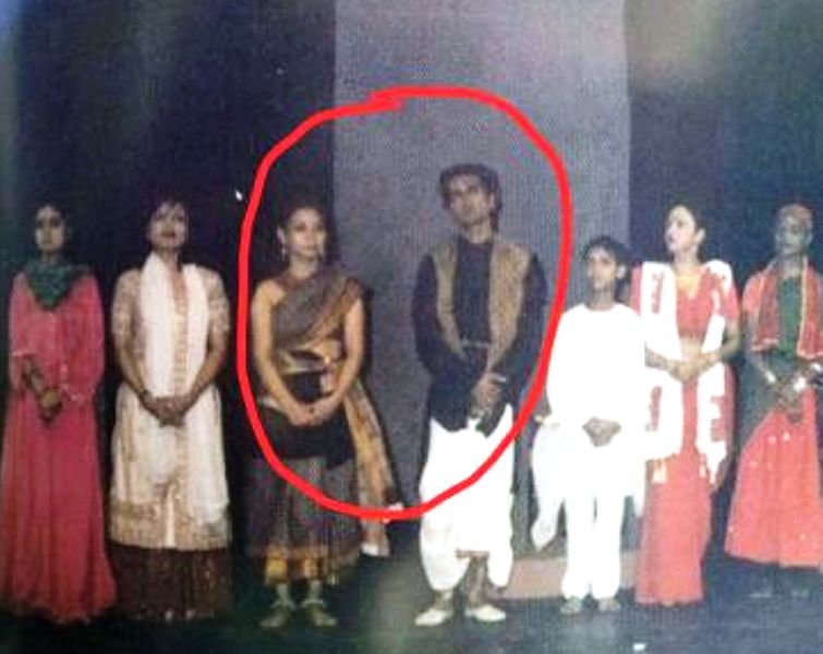 Sunita Rajwar and Nawazuddin Siddiqui during a stage play