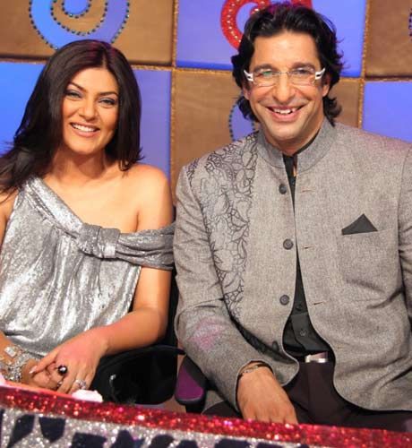 Sushmita Sen with Wasim Akram