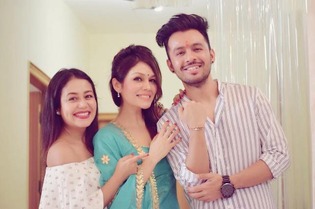 Tony Kakkar with his sisters