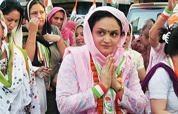 Virender Sehwag elder sister Anju