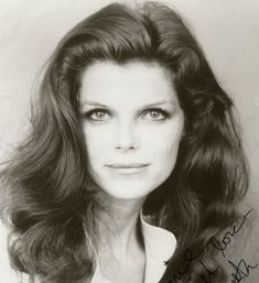 Samantha Eggar