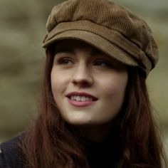 Sophie Skelton